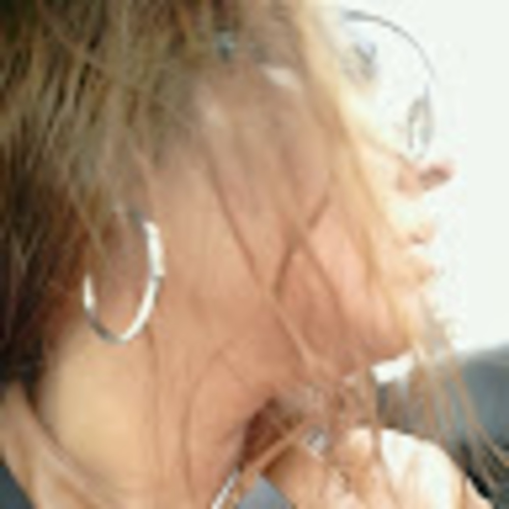 Meet your Posher, Gee